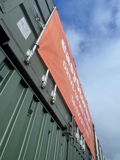 An image of the easystorage outdoor signage.